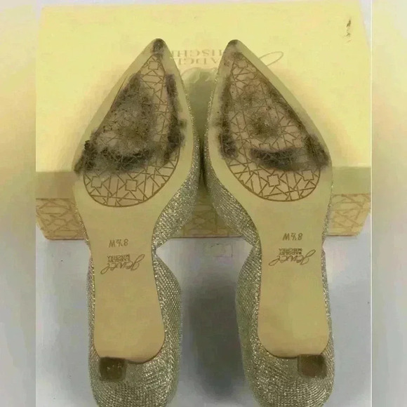 JEWEL Badgley Mischka Women's Dotty Bejeweled Wide Width Heels Gold Size 8.5 - Picture 9 of 11
